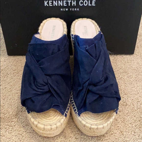 Kenneth Cole Shoes - Kenneth Cole NIB Navy Suede Wedge 8.5